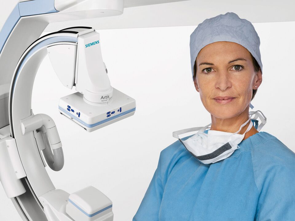 siemens_advanced-therapies_artis-zee_image_keyvisual-03185190_10 (1) |