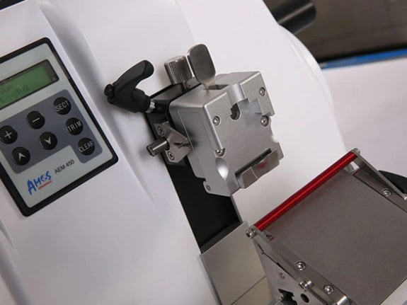 AEM450 Semi-automatic Rotary Microtome (4) |