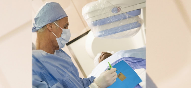 14888856563Surgeons_Operating_On_Patient |