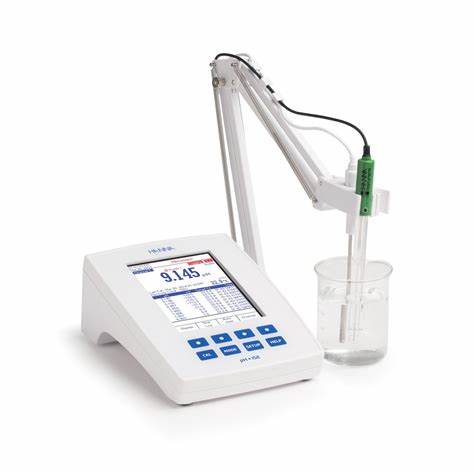 Lab-Grade PH Meter with Digital Display