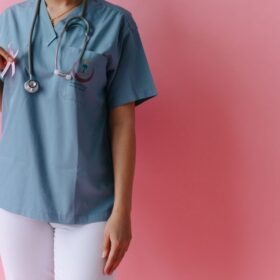 Hasil Rontgen Usus Wanita Susah BAB: 7 Fakta Penting 4 Ngeri! Dokter Kandungan Ungkap Efek Kanker Serviks: 7 Fakta Penting