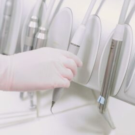 Ginjal Rusak Rhabdomyolysis Bisakah Pulih? 7 Panduan Lengkap 4 Perbedaan Tukang Gigi & Dokter Gigi: 7 Fakta Penting
