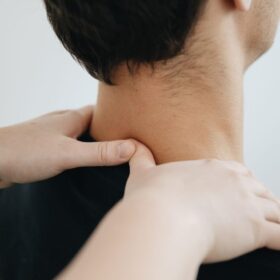 Terapi Holistik Jadi Alternatif Atasi: 7 Panduan Lengkap