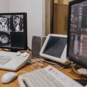LPIXEL Konica Minolta Bermitra: 5 Inovasi AI Diagnosis Medis 2024