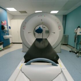 Teknologi Kedokteran Nuklir SPECT-CT: 5 Keunggulan Diagnosis Ginjal
