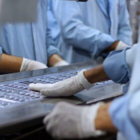 Video Kemenkes Bikin Maju Industri: 7 Strategi Revolusioner 2025