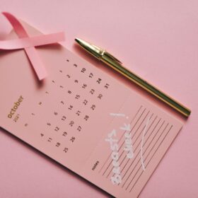 Kolesterol Normal Tapi Masih Kena Serangan Jantung? 7 Pemicu Utama 4 Wanita Muda Banyak Kena Kanker: 7 Panduan Lengkap Pencegahan