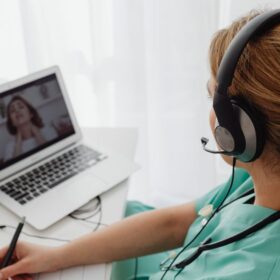 Kemenkes Fitur Chat Healing 119: Panduan Lengkap 2025