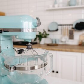 Peralatan Life Science: 6 Kategori Utama Biologi Molekuler 2024 3 Mixer Planetari Vacuum SK 300TVS vs SK 4000T: Spesifikasi & Perbandingan