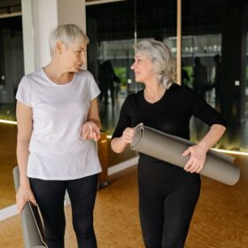 Perempuan Berkebaya U Dance Meriahkan: 7 Manfaat Kesehatan & Tips